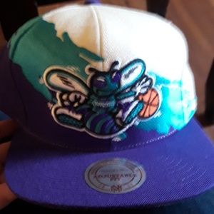 Hornets hat